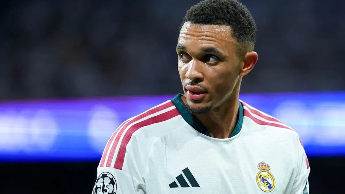 Jugador de Real Madrid en el campo durante el partido