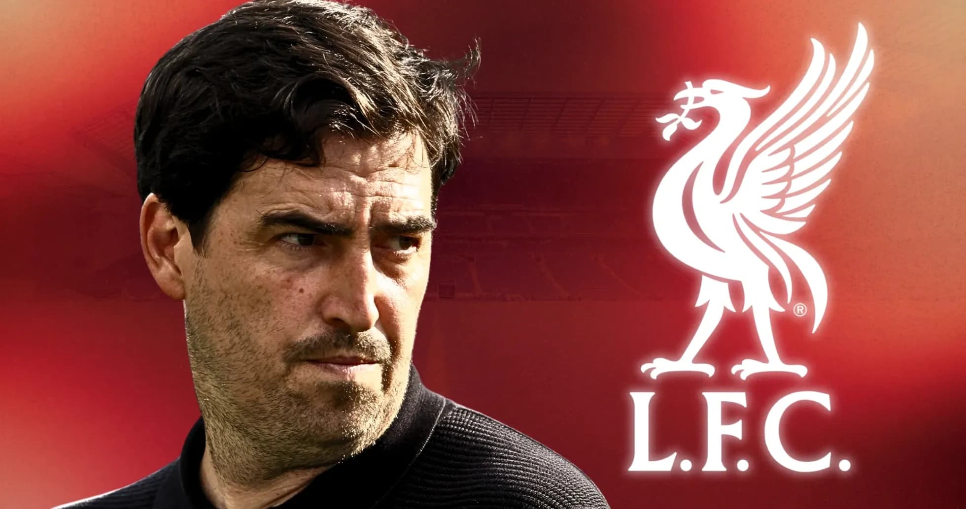 Entrenador con logo de Liverpool en fondo rojo