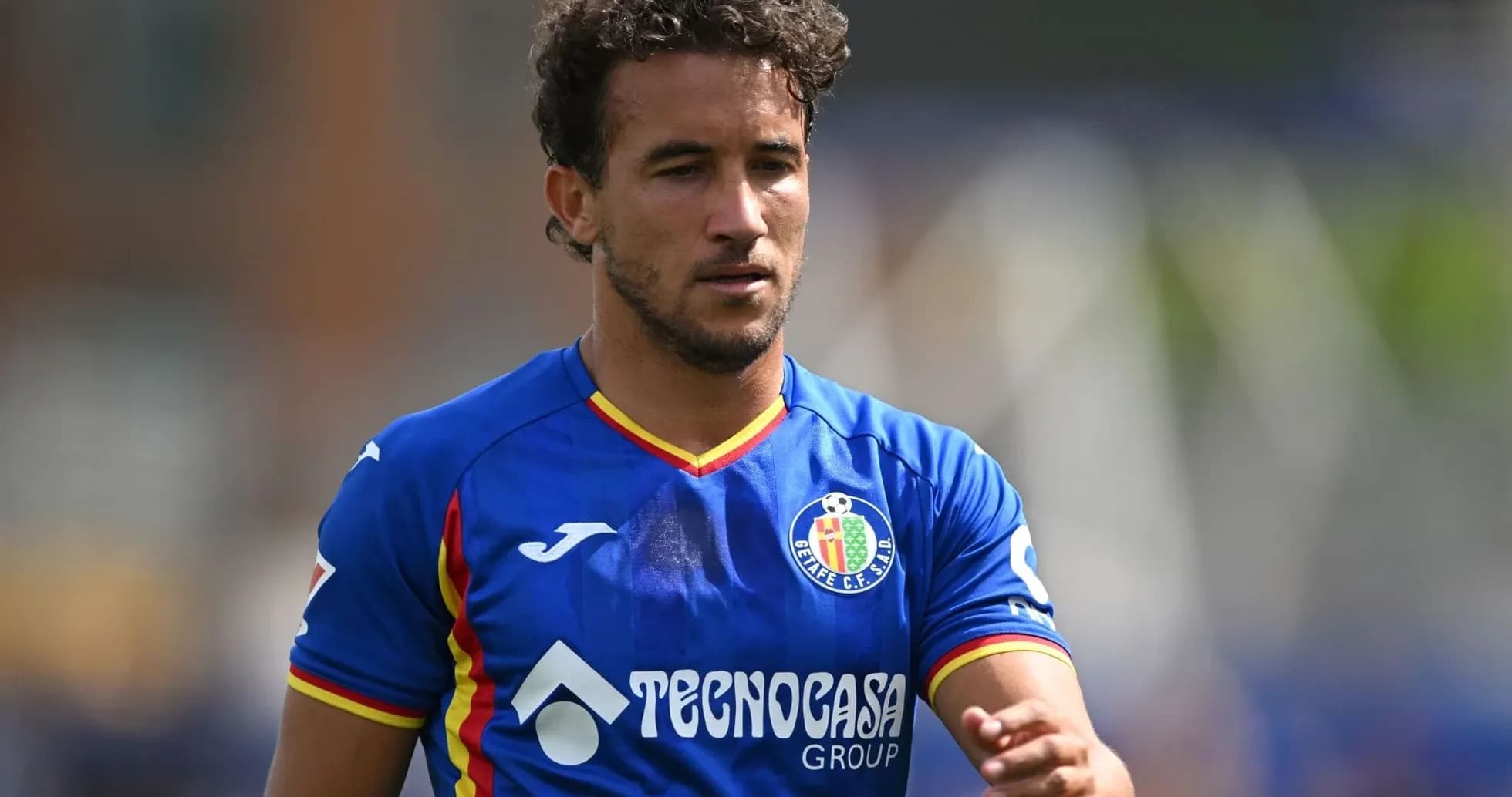 Jugador de Getafe en acción durante el partido