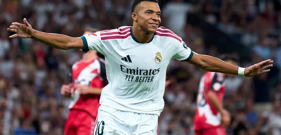 Jugador de Real Madrid celebrando un gol