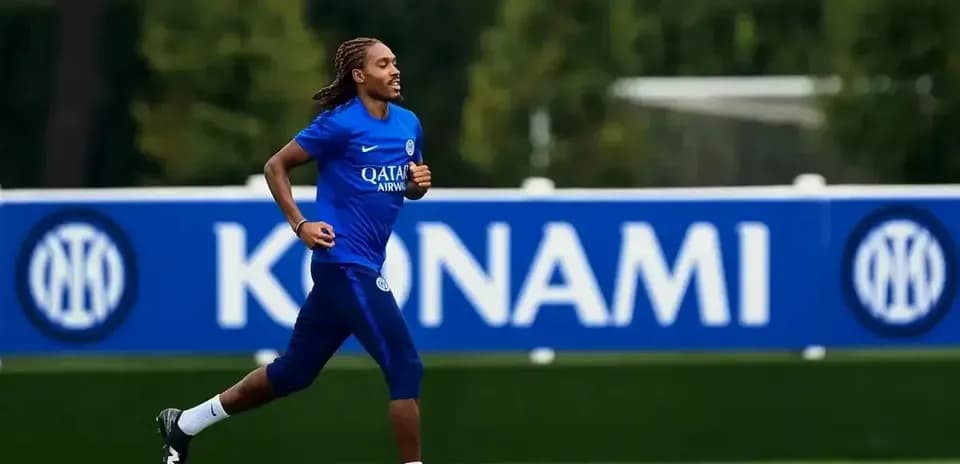 Jugador corriendo durante sesión de entrenamiento
