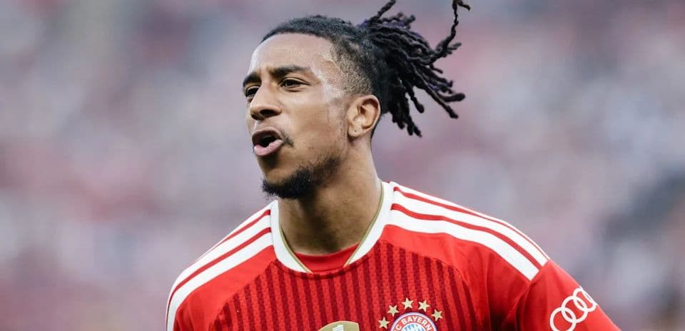 Jugador de Bayern Múnich celebrando durante el partido