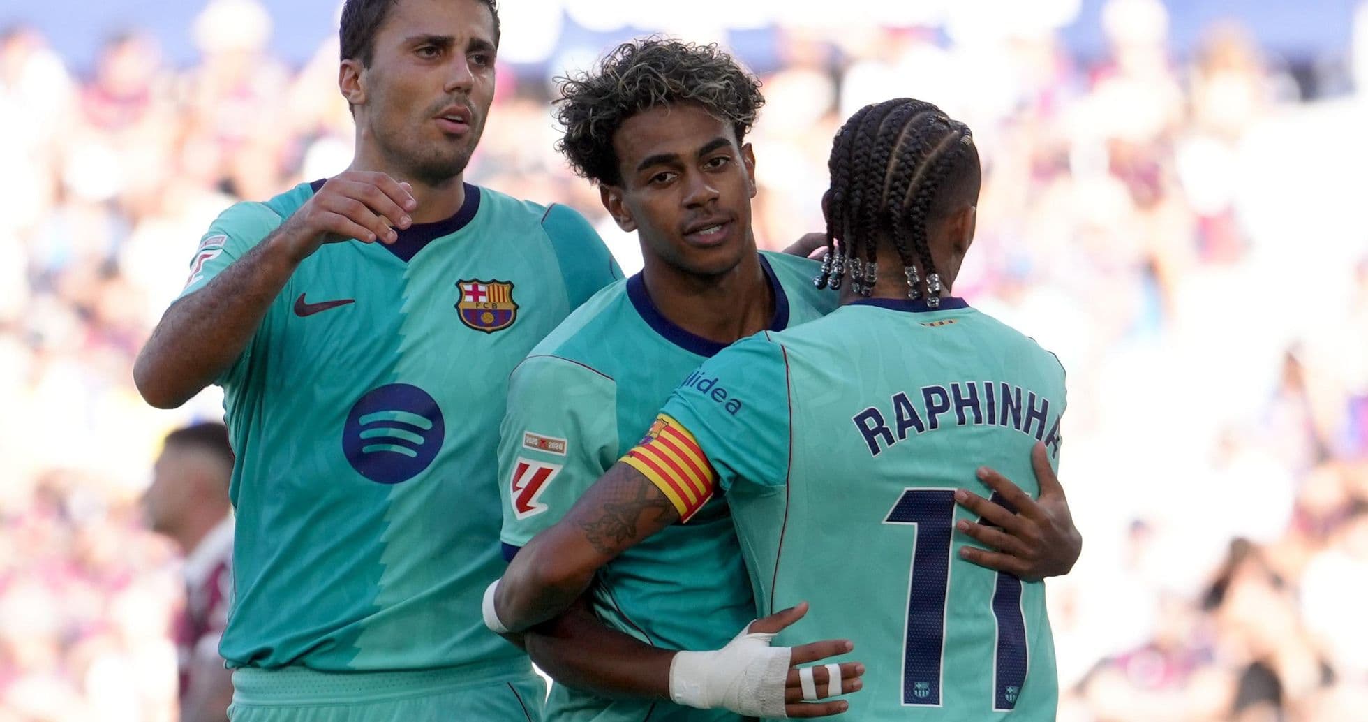 Jugadores del Barcelona celebrando un gol