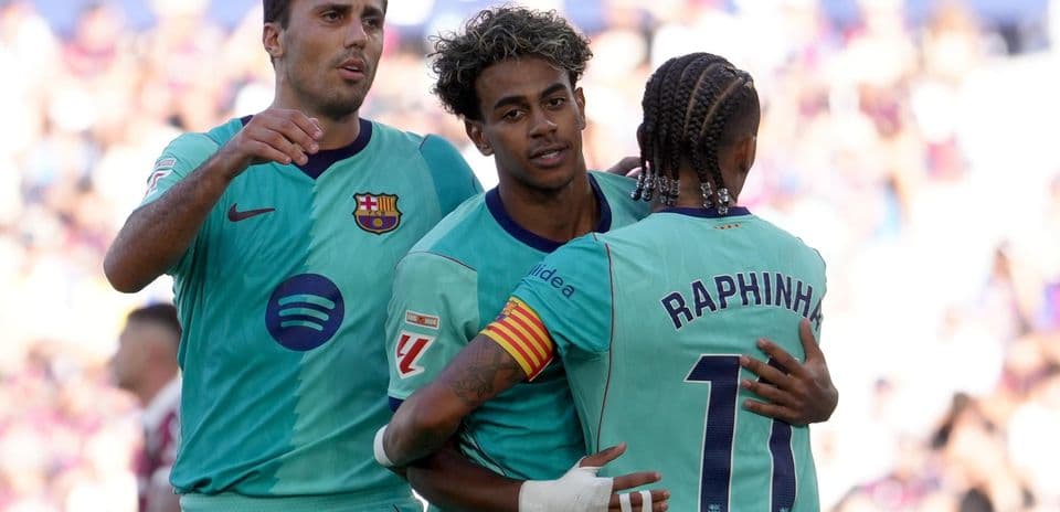 Jugadores del Barcelona celebrando un gol