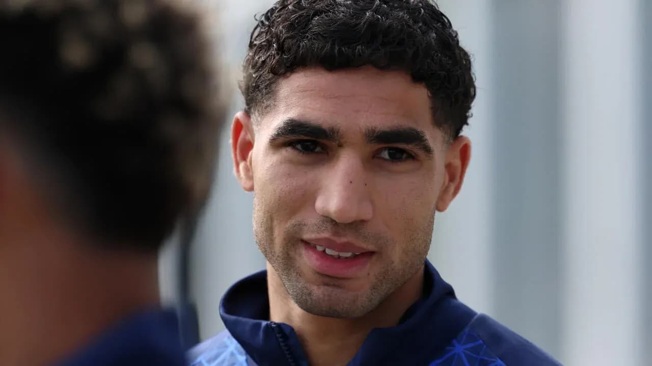Jugador posando durante una sesión de entrenamiento