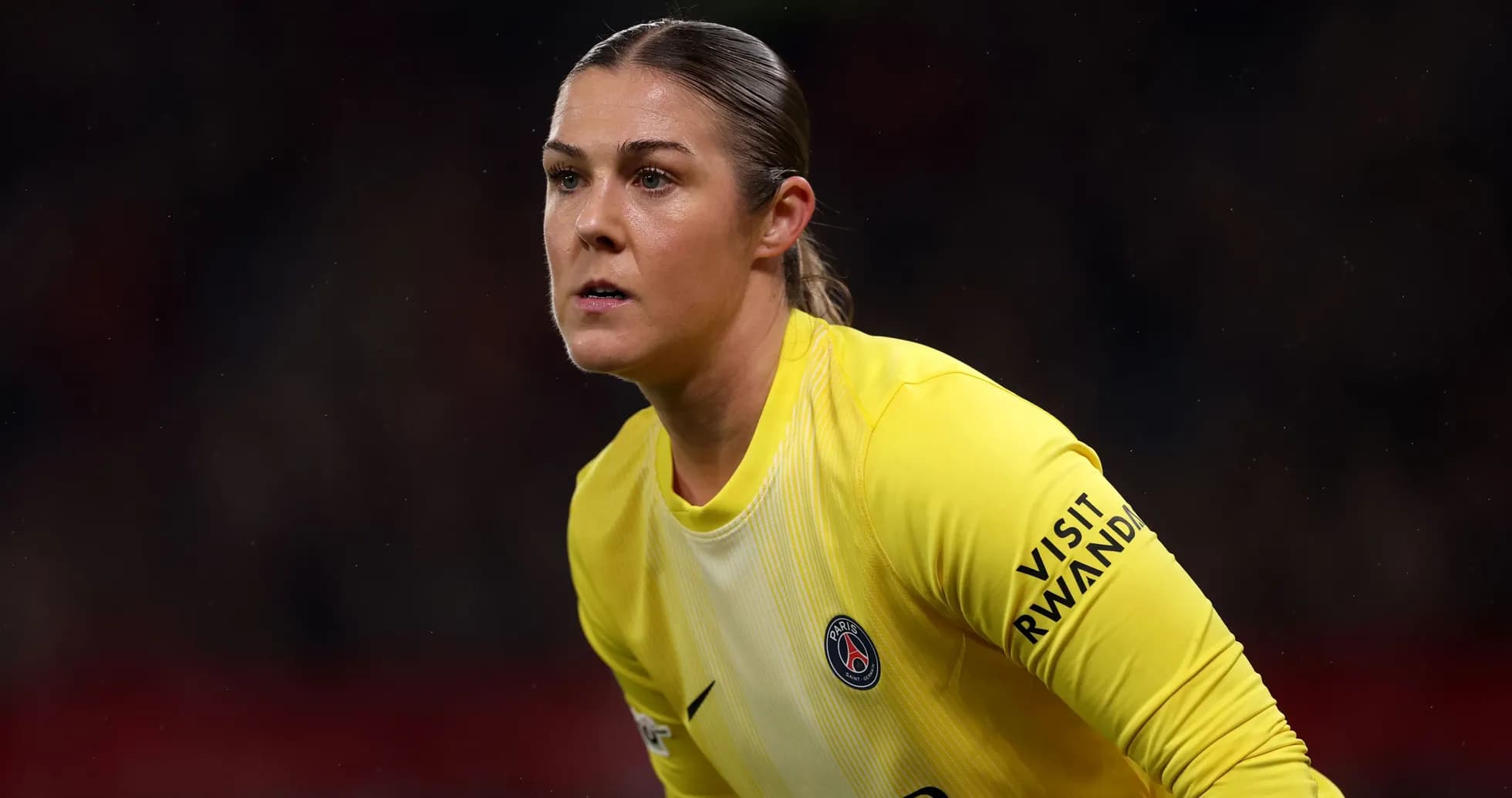 Portera de PSG en acción durante el partido