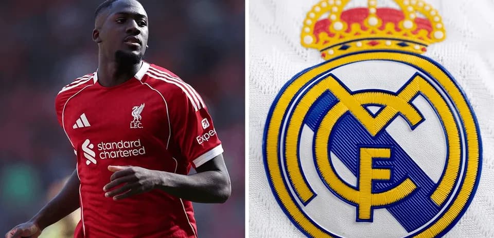 Jugador de Liverpool y escudo de Real Madrid