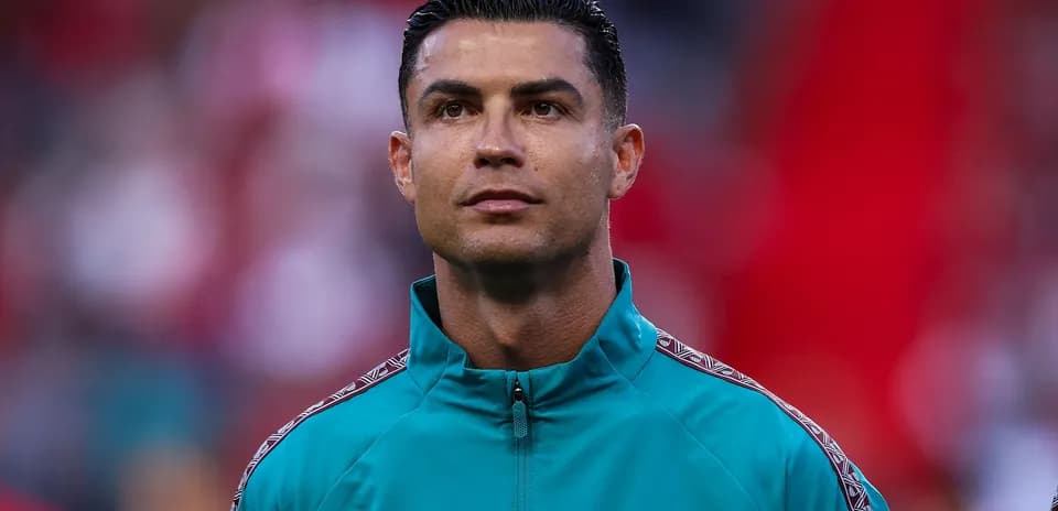 Jugador en uniforme antes del partido