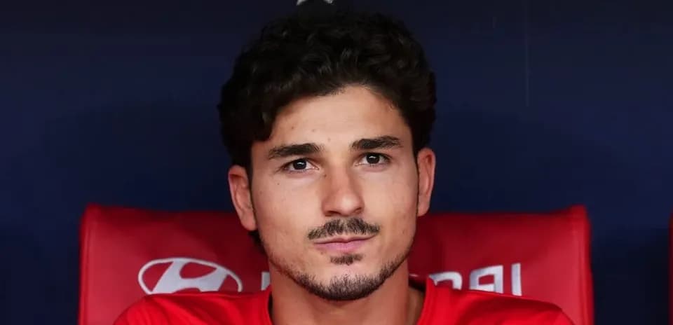 Jugador en el banquillo durante el partido