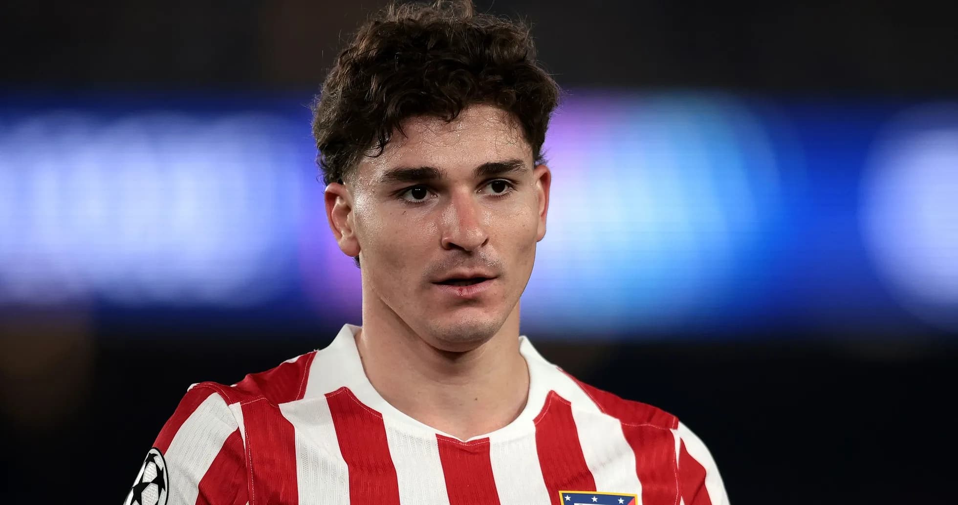Jugador de Atlético de Madrid en el campo