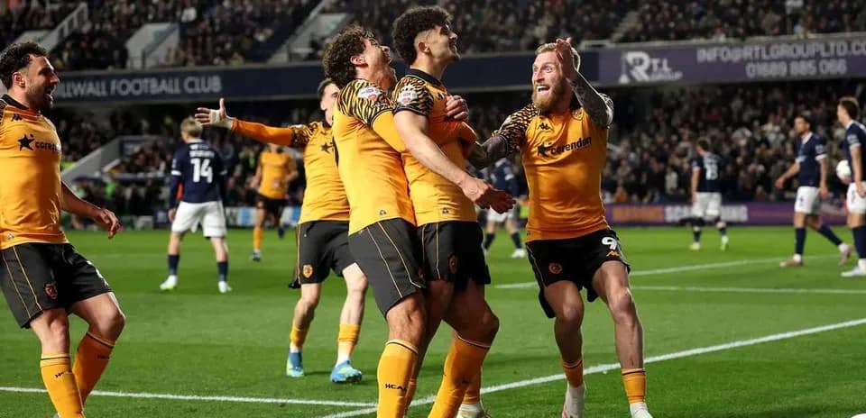 Jugadores de Hull City celebrando un gol en el partido
