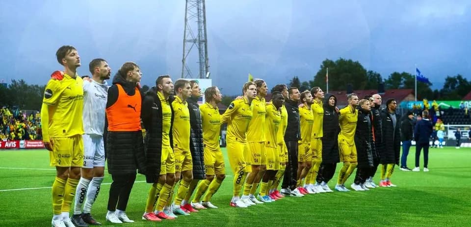 Equipo Bodo/Glimt en la ceremonia de apertura
