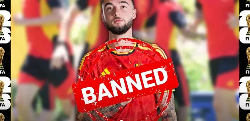 Jugador con camiseta de España marcado como 'BANNED'