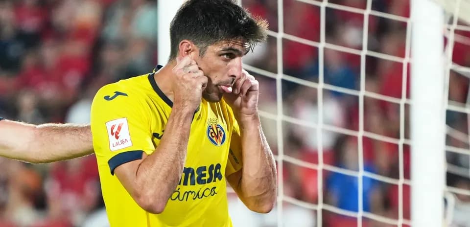 Jugador de Villarreal durante el partido contra Mallorca