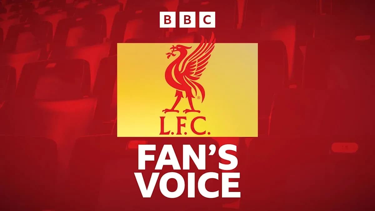 Logotipo de Liverpool FC con texto 'FAN'S VOICE'