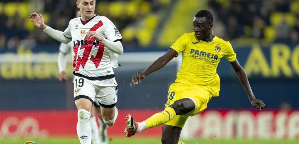 Rayo Vallecano y Villarreal en acción