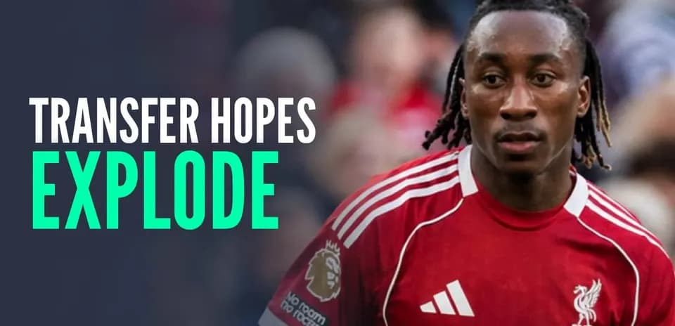 Jugador de Liverpool en primer plano durante un partido