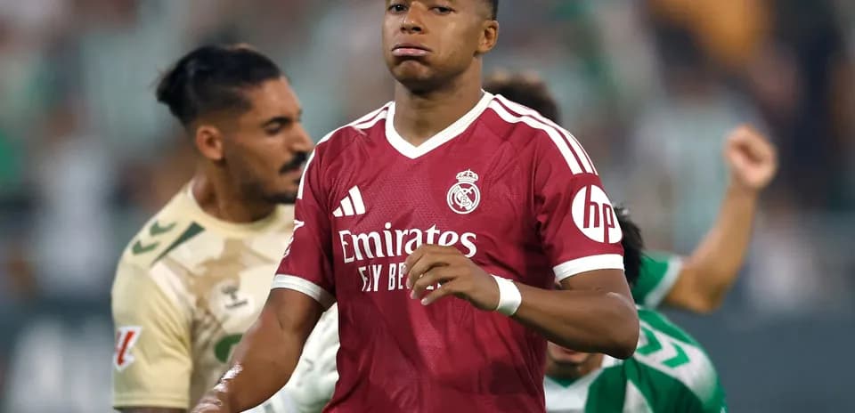 Jugador de Real Madrid en partido contra Betis
