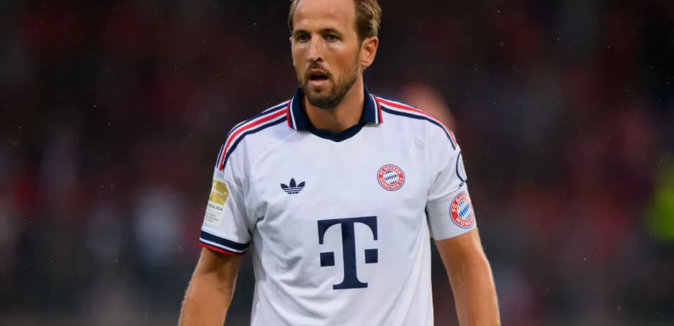 Jugador de Bayern Múnich en acción durante partido