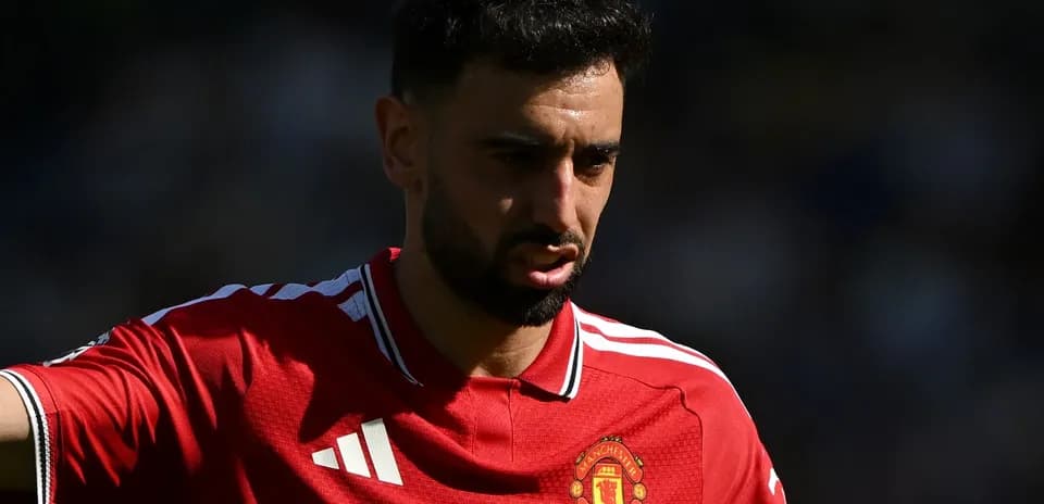 Jugador de Manchester United en campo durante partido
