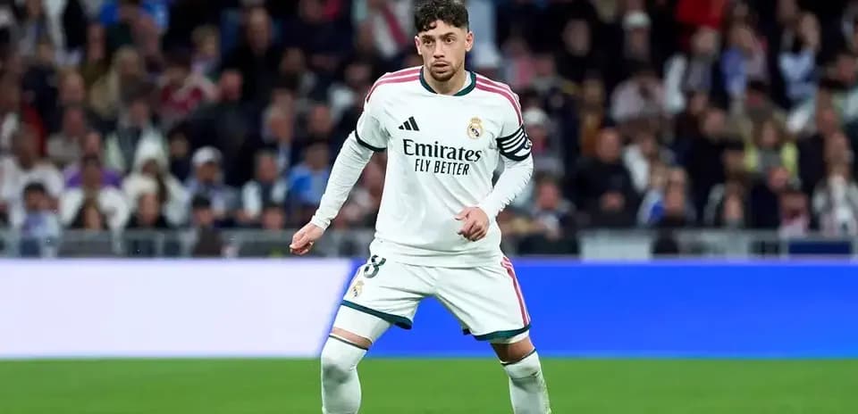 Jugador de Real Madrid en acción durante partido
