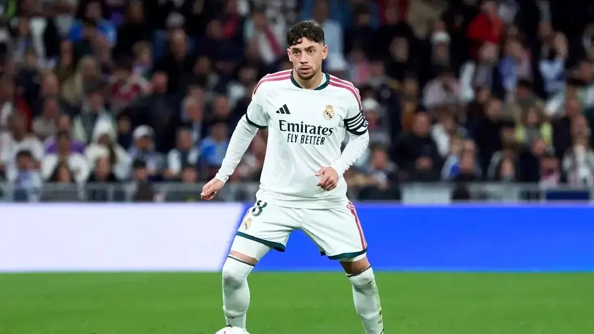 Jugador de Real Madrid en acción durante partido