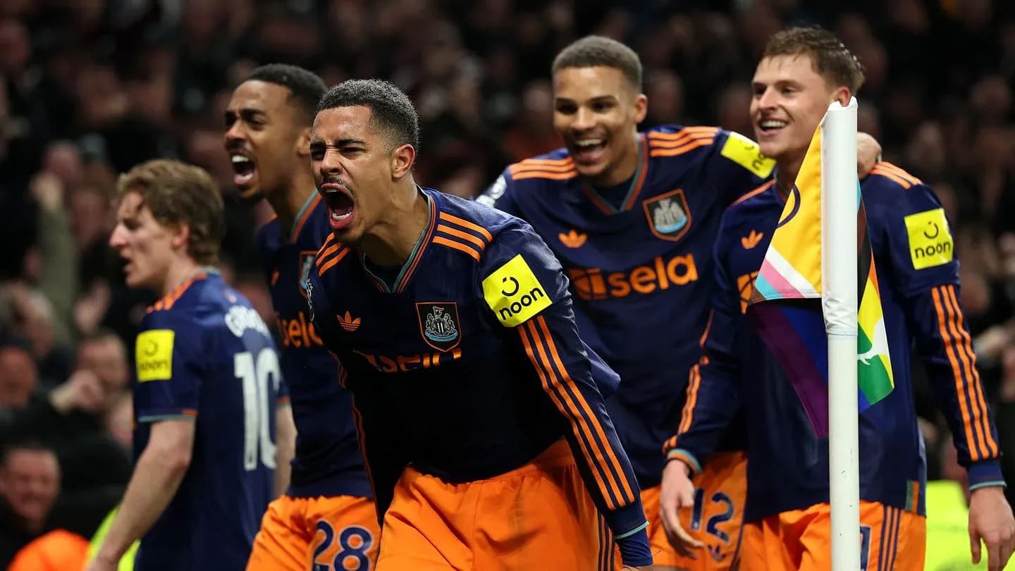 Jugadores del Newcastle celebrando un gol