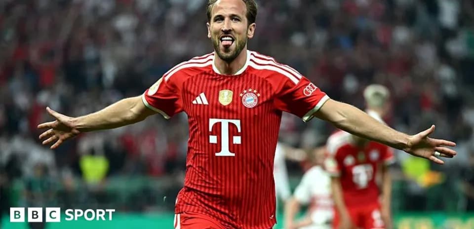 Jugador de Bayern Múnich celebrando un gol en partido
