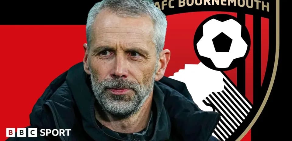 Entrenador de AFC Bournemouth con fondo de equipo