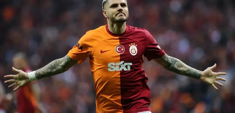 Jugador de Galatasaray celebrando un gol