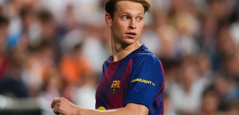 Jugador del FC Barcelona en el campo durante partido