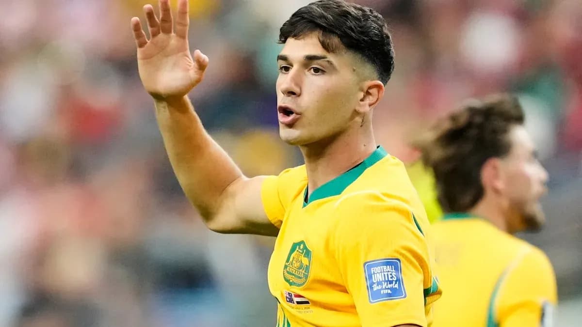Jugador australiano gesticulando durante el partido