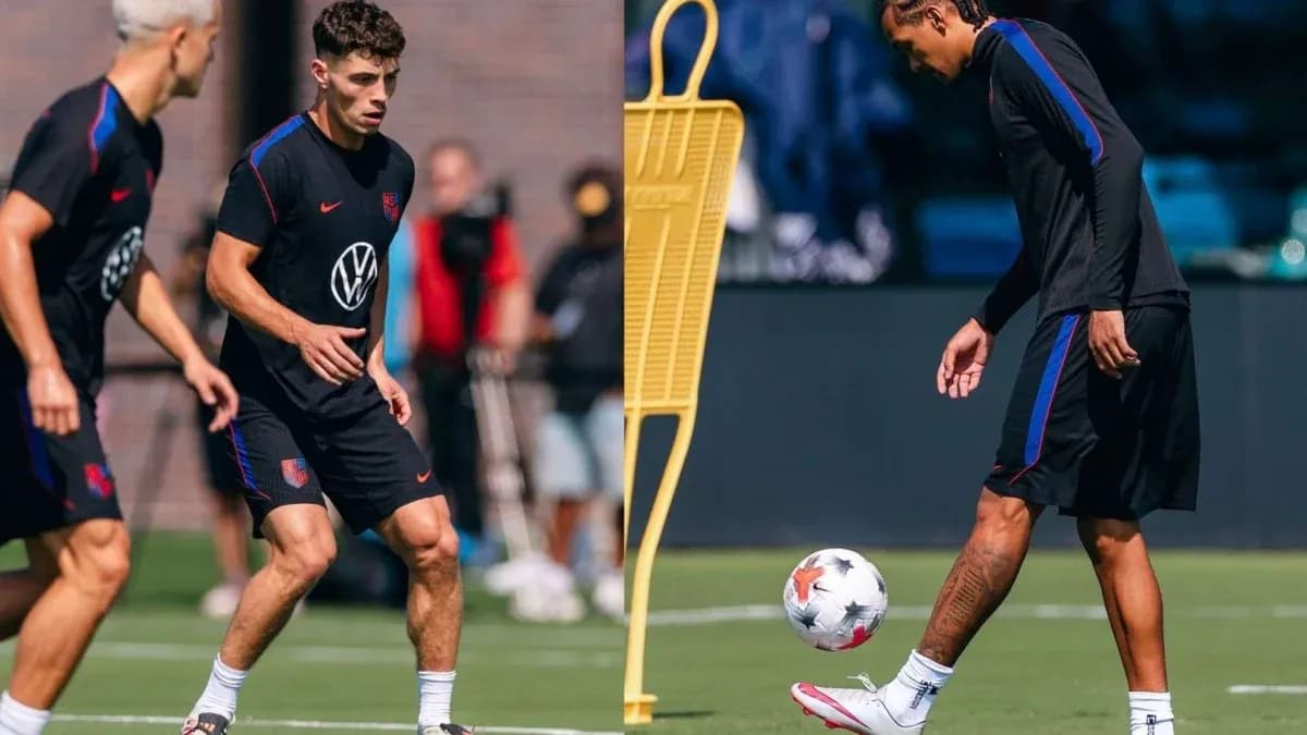 Jugadores de Estados Unidos entrenando en el campo
