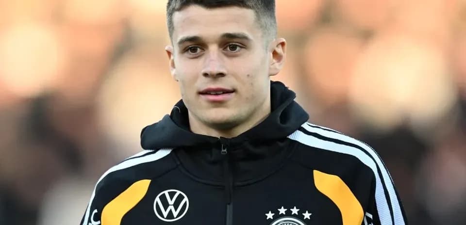Jugador de Alemania posando antes del partido