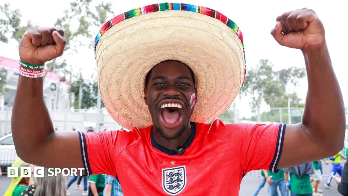 Fan wearing sombrero celebrating before the match