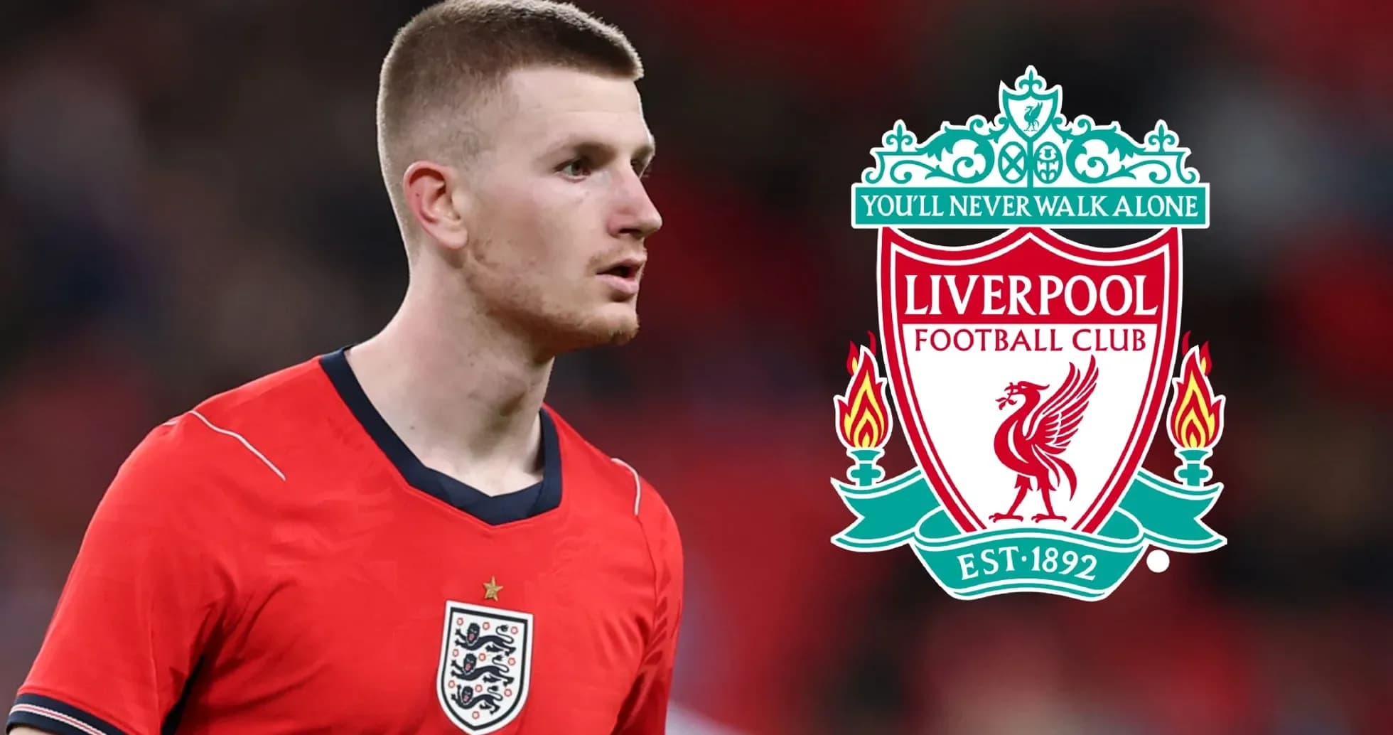 Jugador de Inglaterra junto al escudo de Liverpool FC