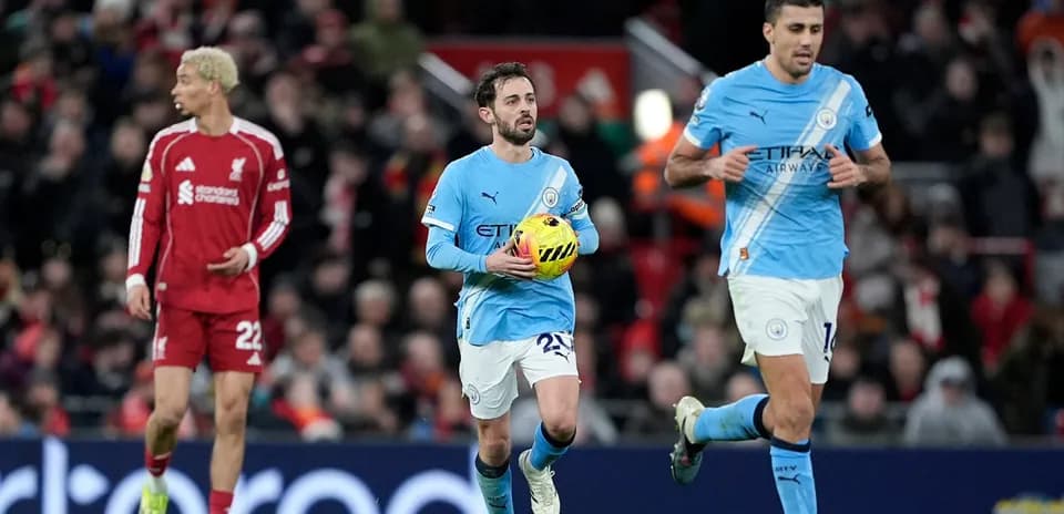 Jugadores de Manchester City en el campo