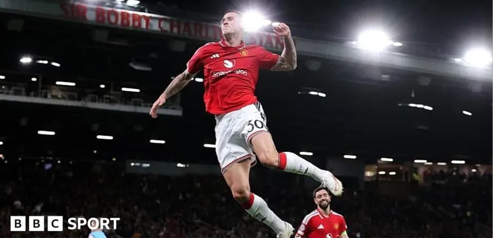 Jugador de Manchester United celebrando un gol