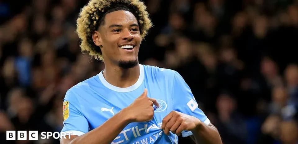 Jugador de Manchester City celebrando un gol