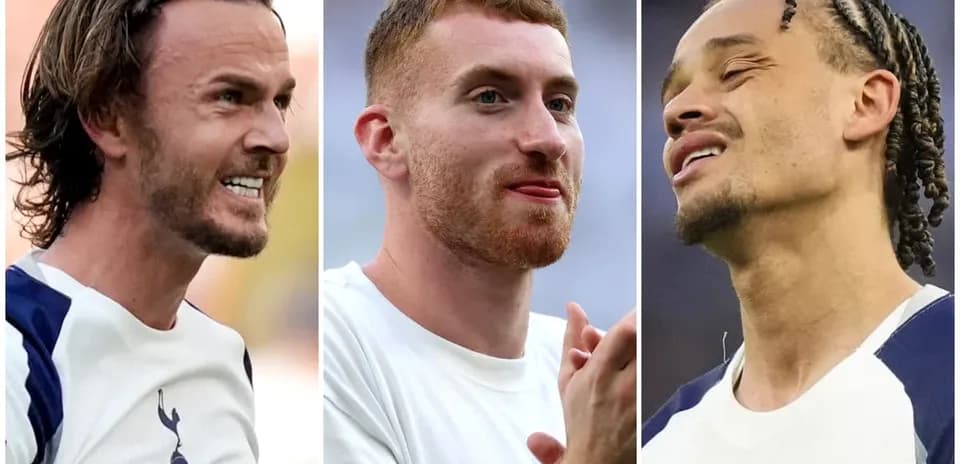 Tres jugadores de Tottenham en acción durante el partido
