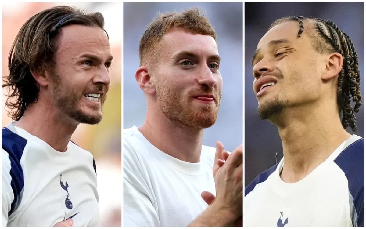 Tres jugadores de Tottenham en acción durante el partido