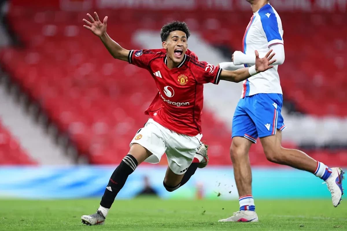Jugador de Manchester United celebrando un gol