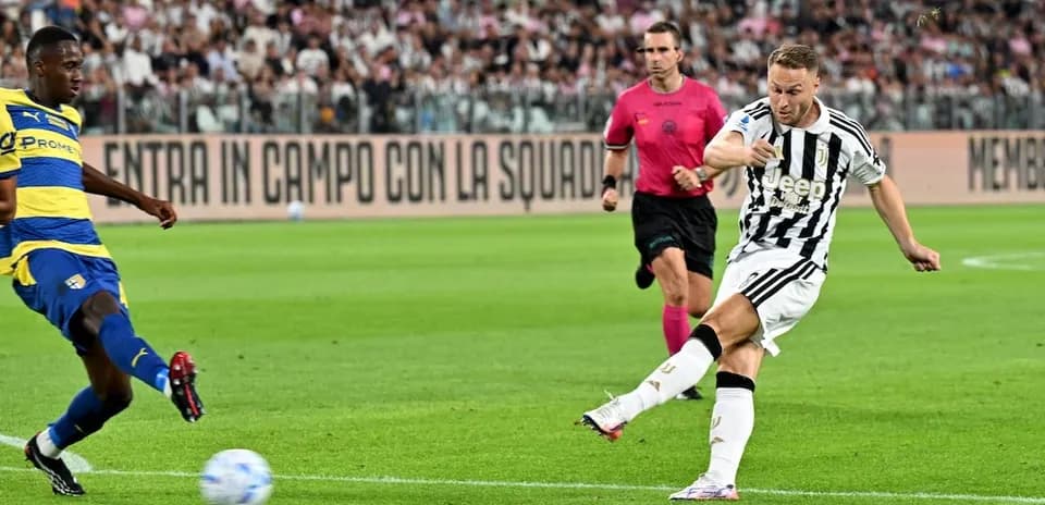 Juventus contra Parma en la Serie A