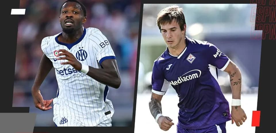 Jugadores de Inter y Fiorentina en acción