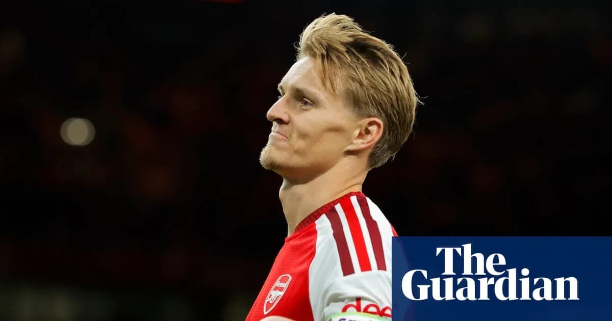 Jugador de Arsenal en el campo tras el partido