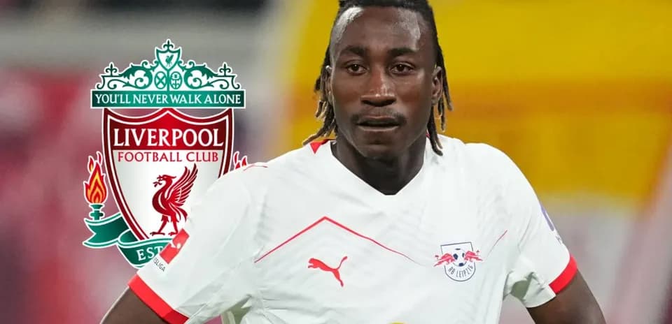 Jugador de RB Leipzig con logo de Liverpool en fondo