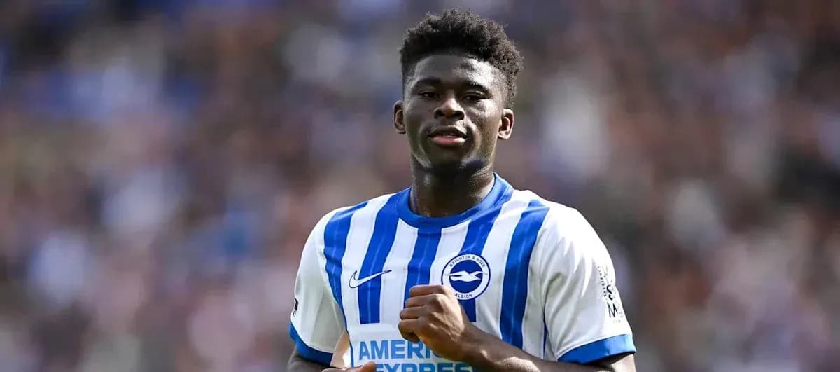 Jugador de Brighton & Hove Albion en el campo
