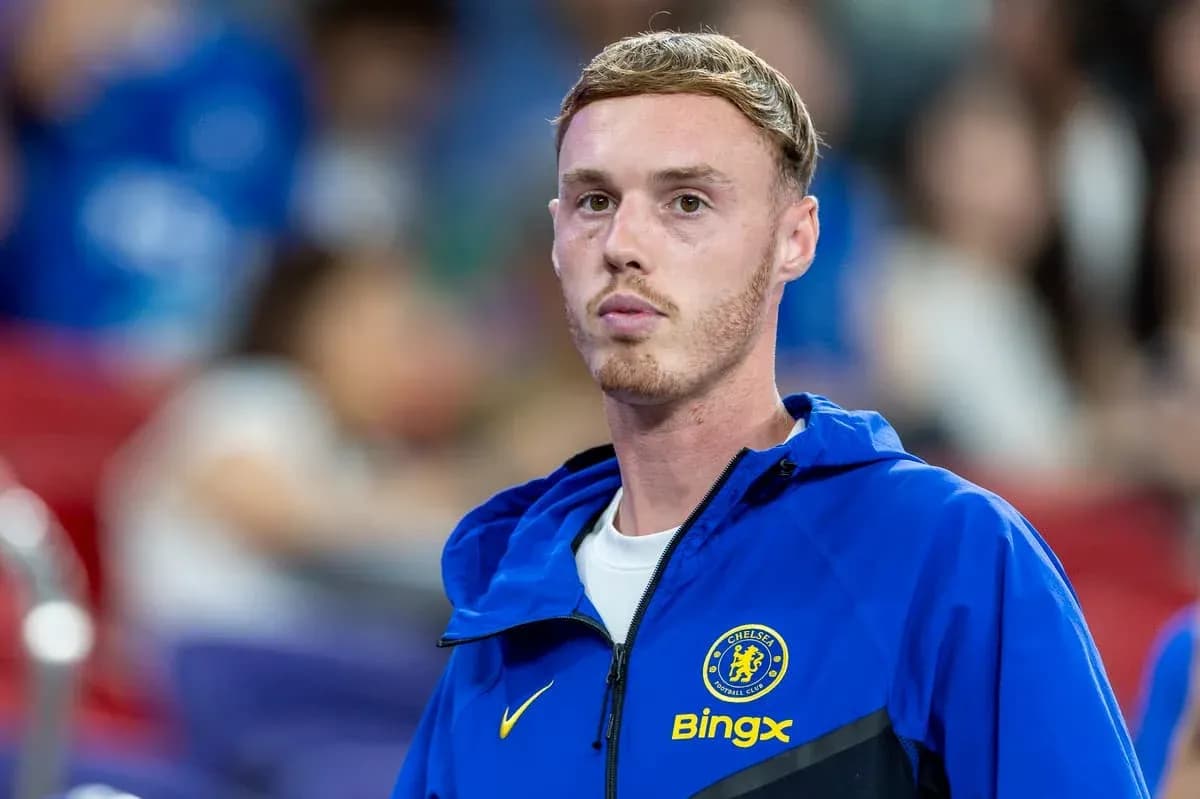 Jugador de Chelsea en la línea de banda