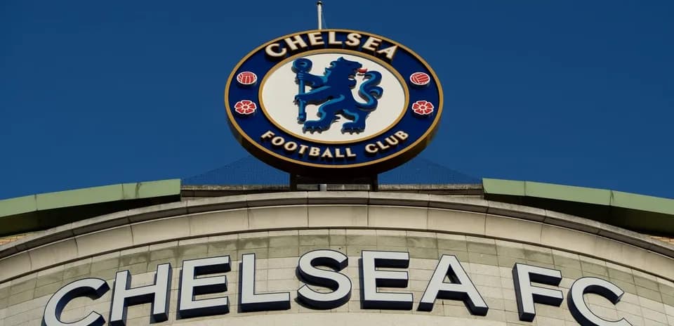 Logotipo del Chelsea FC en el estadio