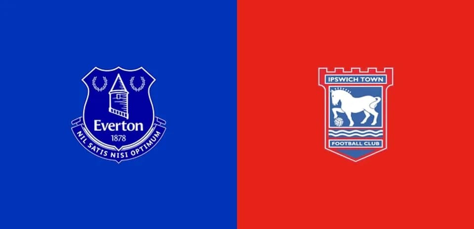 Logos de Everton e Ipswich Town en fondo dividido